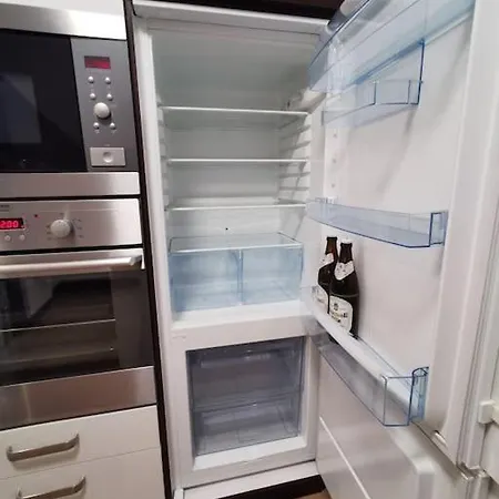 Appartement 95qm Dachgeschoss Fuer 1 Bis 4 Personen *