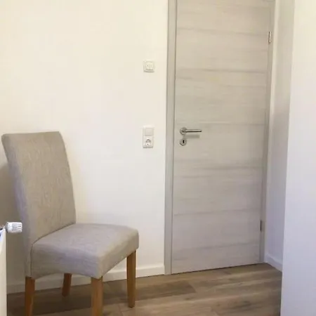95qm Dachgeschoss Fuer 1 Bis 4 Personen Apartment *