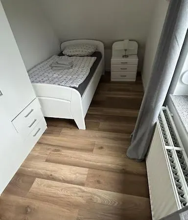 95qm Dachgeschoss Fuer 1 Bis 4 Personen * Bad Laasphe