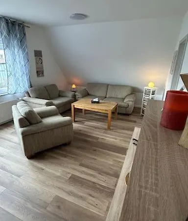 95qm Dachgeschoss Fuer 1 Bis 4 Personen Apartment *
