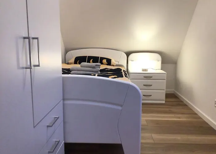 Apartament 95qm Dachgeschoss Fuer 1 Bis 4 Personen Bad Laasphe