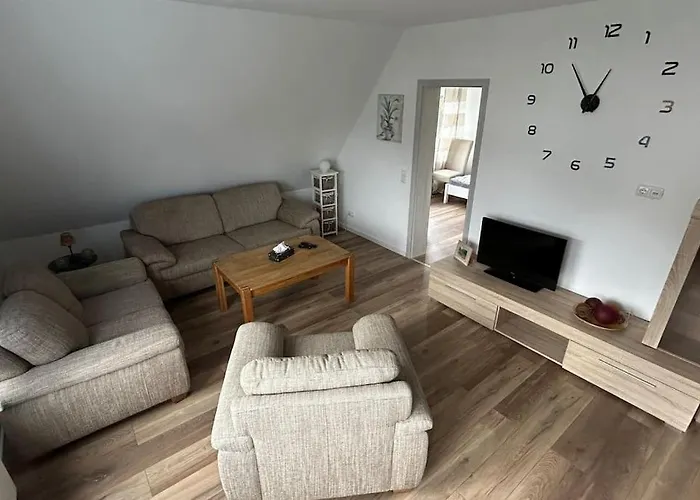 95qm Dachgeschoss Fuer 1 Bis 4 Personen *