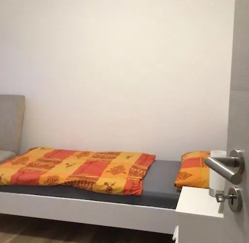 95qm Dachgeschoss Fuer 1 Bis 4 Personen Apartament