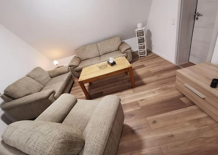 Apartament 95qm Dachgeschoss Fuer 1 Bis 4 Personen *