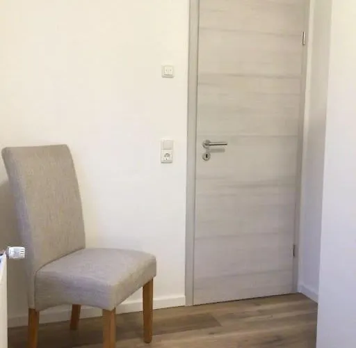 95qm Dachgeschoss Fuer 1 Bis 4 Personen Apartament *