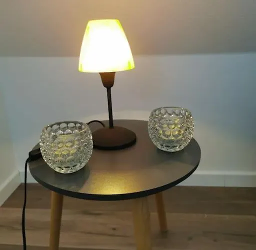 95qm Dachgeschoss Fuer 1 Bis 4 Personen Apartament *