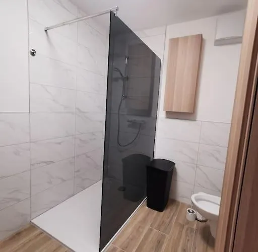 95qm Dachgeschoss Fuer 1 Bis 4 Personen Apartament Bad Laasphe