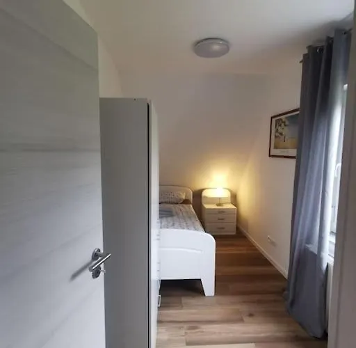 Apartament 95qm Dachgeschoss Fuer 1 Bis 4 Personen Bad Laasphe