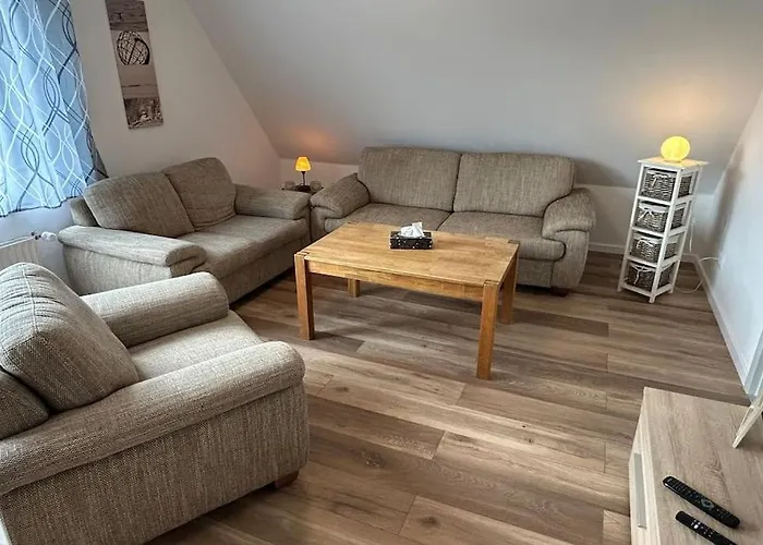 95qm Dachgeschoss Fuer 1 Bis 4 Personen Lejlighed Bad Laasphe