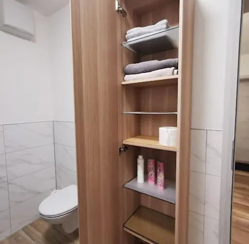 Apartament 95qm Dachgeschoss Fuer 1 Bis 4 Personen Bad Laasphe