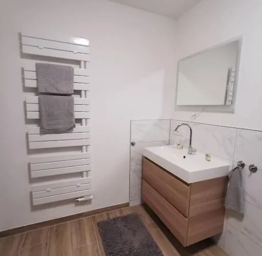 95qm Dachgeschoss Fuer 1 Bis 4 Personen Lejlighed